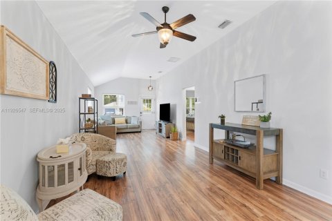 Casa en venta en Saint Augustine, Florida, 3 dormitorios № 1986394 - foto 12