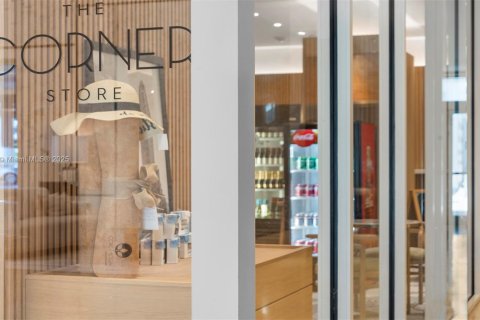 Снять в аренду кондоминиум в Майами-Бич, Флорида 1 спальня, 61.5м2, № 1957909 - фото 20