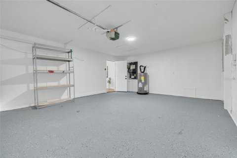 House in Clearwater, Florida 3 bedrooms, 141.4 sq.m. № 2423963 - photo 25