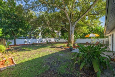 House in Clearwater, Florida 3 bedrooms, 141.4 sq.m. № 2423963 - photo 27