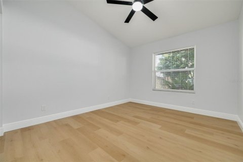 House in Clearwater, Florida 3 bedrooms, 141.4 sq.m. № 2423963 - photo 18
