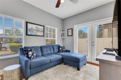 Townhouse in Tampa, Florida 3 bedrooms, 200.11 sq.m. № 1649227 - photo 27