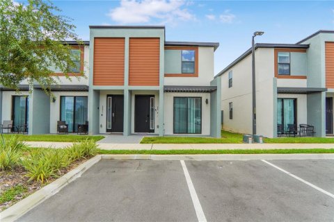 Adosado en venta en Kissimmee, Florida, 3 dormitorios, 127.46 m2 № 1907194 - foto 1