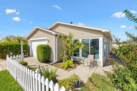 Villa ou maison à vendre à The Villages, Floride: 2 chambres, 107.4 m2 № 2426944 - photo 3