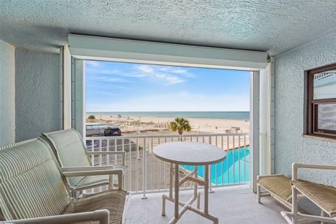 Copropriété à vendre à Indian Shores, Floride: 2 chambres, 104.52 m2 № 2094490 - photo 4