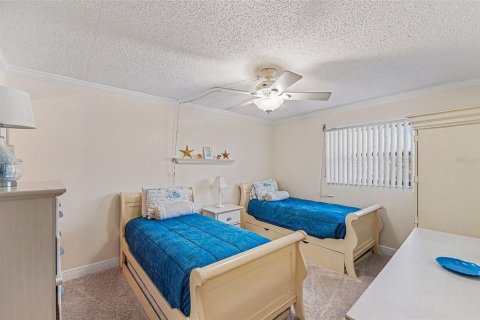 Copropriété à vendre à Indian Shores, Floride: 2 chambres, 104.52 m2 № 2094490 - photo 18