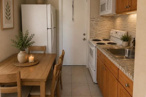 House in Fort Lauderdale, Florida 2 bedrooms, 53.14 sq.m. № 2248510 - photo 2