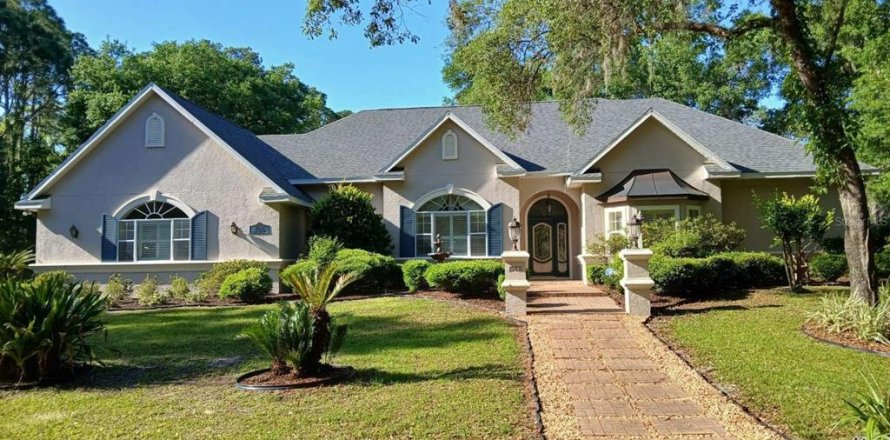 Villa ou maison à Altoona, Floride 3 chambres, 271 m2 № 1673502