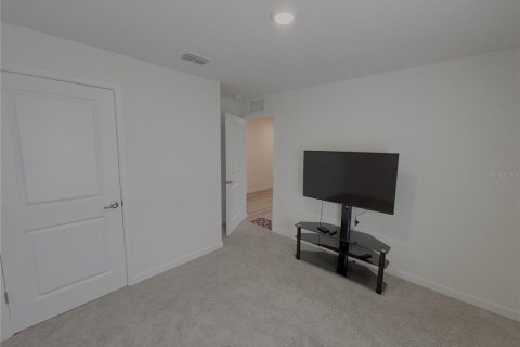 Villa ou maison à louer à Ocala, Floride: 4 chambres, 169.83 m2 № 2425429 - photo 18