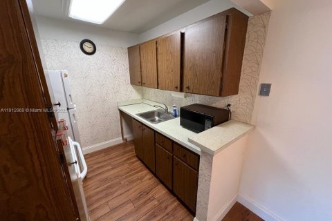 Copropriété à vendre à Miami Lakes, Floride: 1 chambre, 62.43 m2 № 1969266 - photo 7