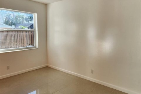 House in Cooper City, Florida 3 bedrooms, 137.87 sq.m. № 2020370 - photo 14