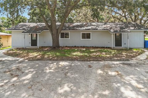 Appartement à louer à Brandon, Floride: 2 chambres, 92.9 m2 № 1884201 - photo 2