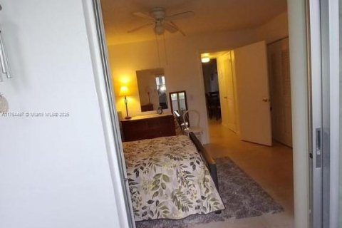 Condominio en venta en West Palm Beach, Florida, 1 dormitorio, 60.01 m2 № 2035331 - foto 9