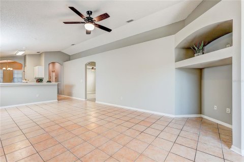 Villa ou maison à vendre à Wesley Chapel, Floride: 3 chambres, 123 m2 № 2149954 - photo 28