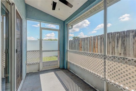 Villa ou maison à vendre à Wesley Chapel, Floride: 3 chambres, 123 m2 № 2149954 - photo 20