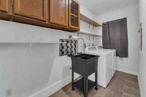 Villa ou maison à vendre à Polk City, Floride: 3 chambres, 188.22 m2 № 1825448 - photo 24