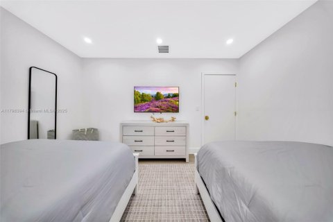 Villa ou maison à louer à Islamorada, Village of Islands, Floride: 4 chambres, 167.22 m2 № 2018737 - photo 12