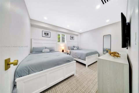 Villa ou maison à louer à Islamorada, Village of Islands, Floride: 4 chambres, 167.22 m2 № 2018737 - photo 14