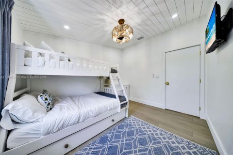 Villa ou maison à louer à Islamorada, Village of Islands, Floride: 4 chambres, 167.22 m2 № 2018737 - photo 22