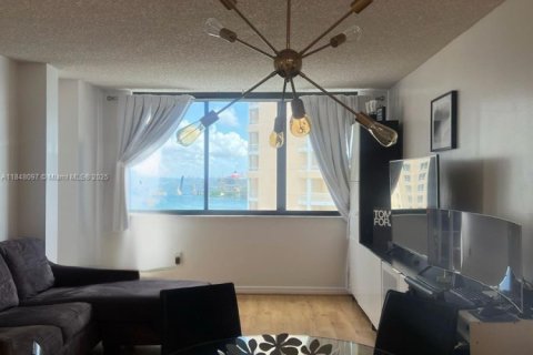 Copropriété à vendre à Miami, Floride: 1 chambre, 59.46 m2 № 1850395 - photo 3