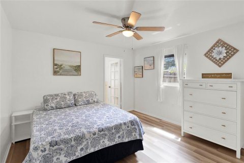 House in Orlando, Florida 2 bedrooms, 95.88 sq.m. № 2396337 - photo 18