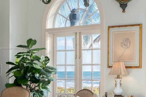 Villa ou maison à vendre à Jupiter Island, Floride: 5 chambres, 516.63 m2 № 2023288 - photo 17