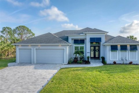 House in Port Charlotte, Florida 3 bedrooms, 198.25 sq.m. № 2317240 - photo 6