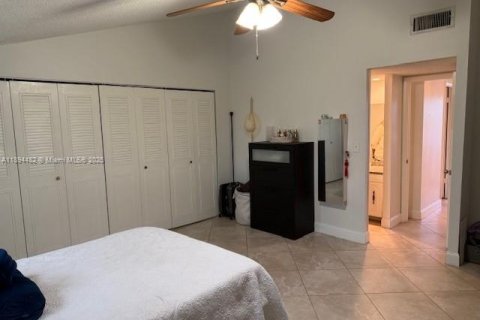 Copropriété à vendre à Coral Springs, Floride: 2 chambres, 125.42 m2 № 1947007 - photo 14