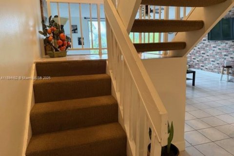 Copropriété à vendre à Coral Springs, Floride: 2 chambres, 125.42 m2 № 1947007 - photo 11