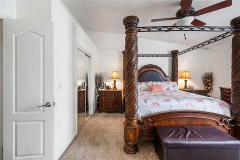 Townhouse in Clearwater, Florida 3 bedrooms, 176.51 sq.m. № 2105277 - photo 16
