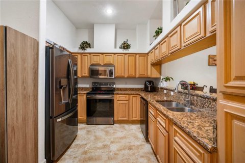 Townhouse in Clearwater, Florida 3 bedrooms, 176.51 sq.m. № 2105277 - photo 5