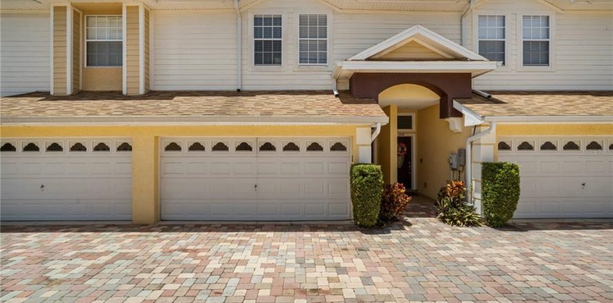Townhouse in Clearwater, Florida 3 bedrooms, 176.51 sq.m. № 2105277