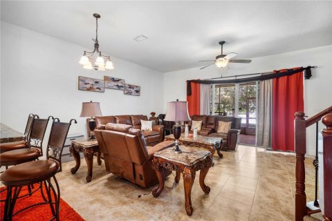 Townhouse in Clearwater, Florida 3 bedrooms, 176.51 sq.m. № 2105277 - photo 10