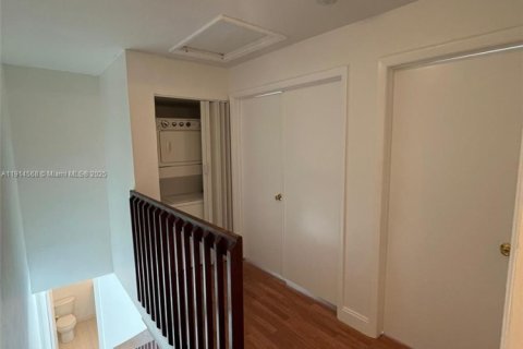 Adosado en alquiler en North Lauderdale, Florida, 2 dormitorios, 115.48 m2 № 1970034 - foto 7