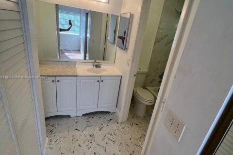 Adosado en alquiler en North Lauderdale, Florida, 2 dormitorios, 115.48 m2 № 1970034 - foto 21