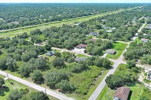 Land in Lehigh Acres, Florida № 2164341 - photo 8