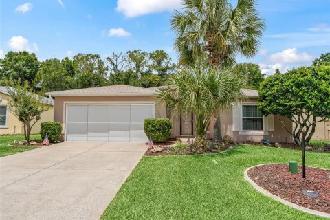Villa ou maison à vendre à Ocala, Floride: 3 chambres, 153.01 m2 № 2227083 - photo 3
