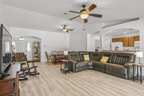 Villa ou maison à vendre à Ocala, Floride: 3 chambres, 153.01 m2 № 2227083 - photo 10
