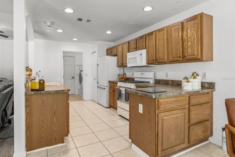 Villa ou maison à vendre à Ocala, Floride: 3 chambres, 153.01 m2 № 2227083 - photo 12