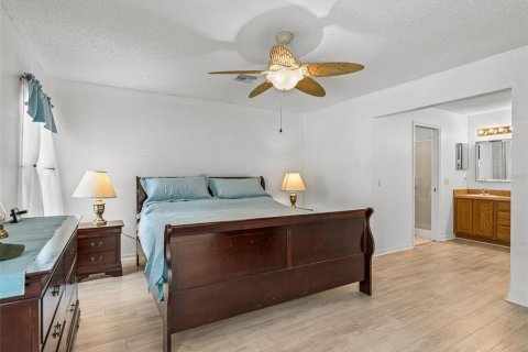 Villa ou maison à vendre à Ocala, Floride: 3 chambres, 153.01 m2 № 2227083 - photo 18