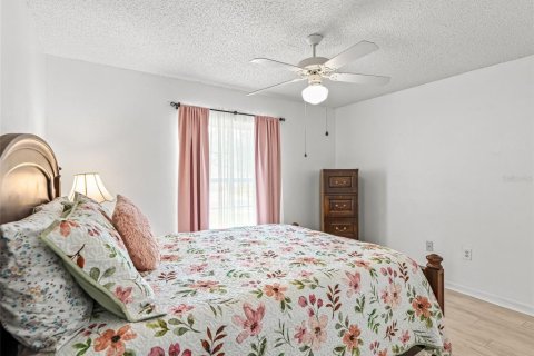Villa ou maison à vendre à Ocala, Floride: 3 chambres, 153.01 m2 № 2227083 - photo 28