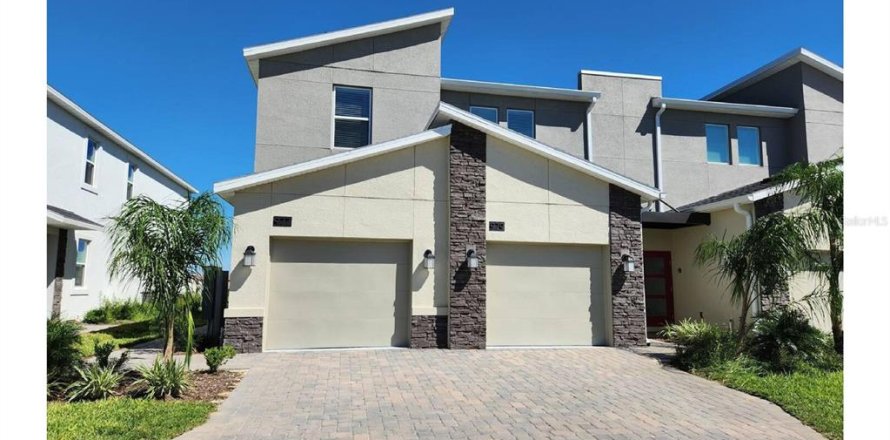 Condo in Davenport, Florida, 3 bedrooms № 1914399