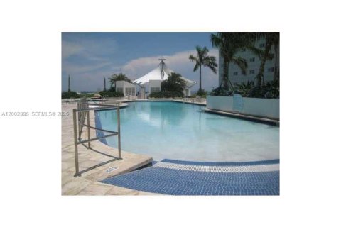 Copropriété à louer à Miami, Floride: 58.71 m2 № 2069425 - photo 24