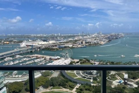 Studio à Condo à Miami, Floride  № 2069425