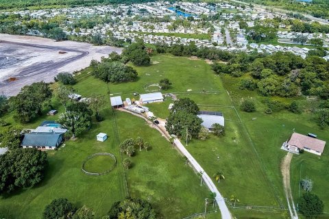 Купить виллу или дом в Нокомис, Флорида 4 комнаты, 180.69м2, № 1243160 - фото 2