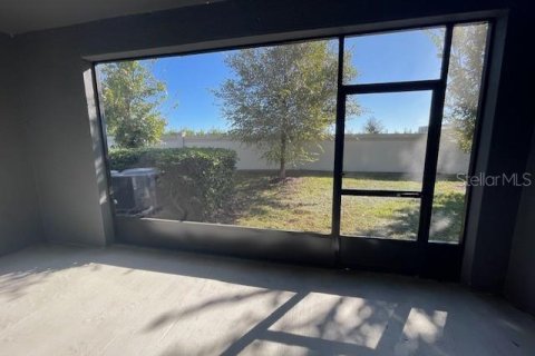 Adosado en alquiler en Wildwood, Florida, 3 dormitorios, 156.82 m2 № 1873302 - foto 6