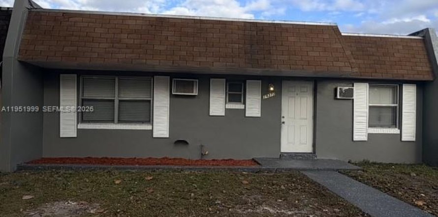 Touwnhouse à Miami Gardens, Floride 2 chambres, 94.67 m2 № 2019699