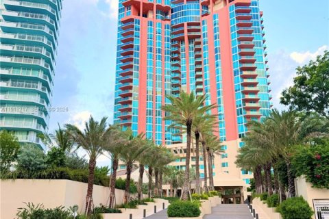 Condo in Miami Beach, Florida, 1 bedroom  № 2059695 - photo 18