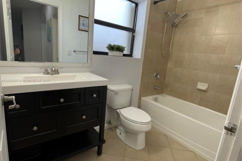 House in Homestead, Florida 4 bedrooms, 155.15 sq.m. № 1829015 - photo 17