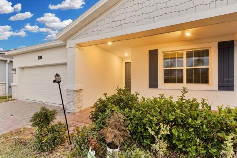 House in Davenport, Florida 4 bedrooms, 195.47 sq.m. № 2122488 - photo 4